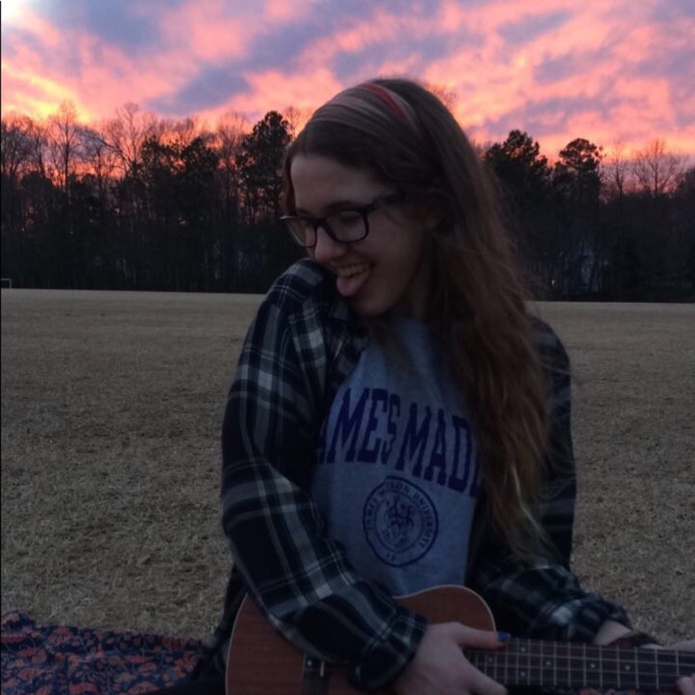 Meet your Posher, Tessa